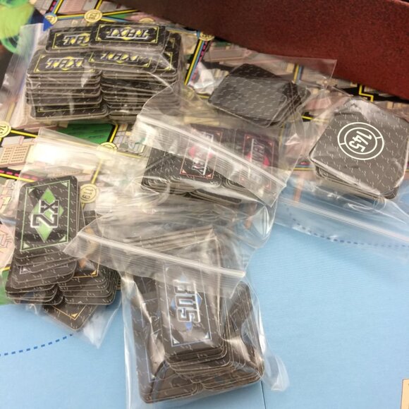 NY Chase Board Game by Ravensburger Complete - Picture 2 of 7